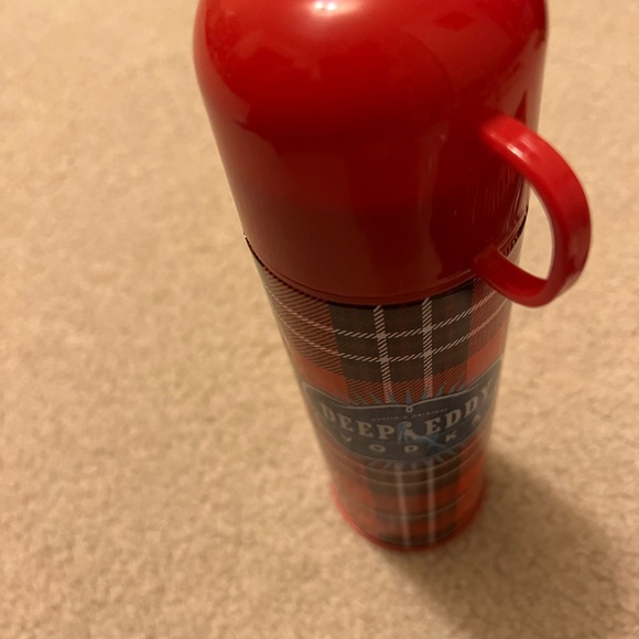 New Deep Eddy Thermos - Picture 2 of 9